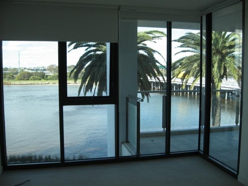 E301 67-71 Canning Beach Road, Applecross WA 6153