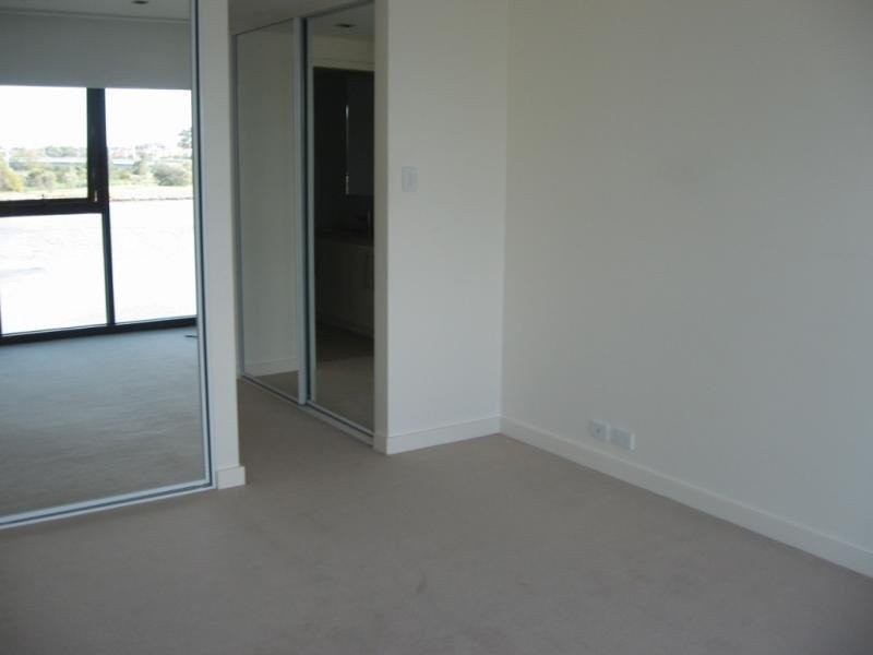 E301 67-71 Canning Beach Road, Applecross WA 6153