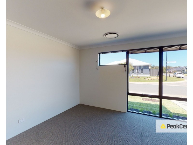 4 Worthington Circuit, Wellard WA 6170