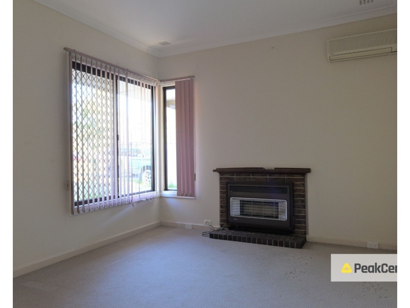 61 Coolbellup Avenue, Coolbellup WA 6163