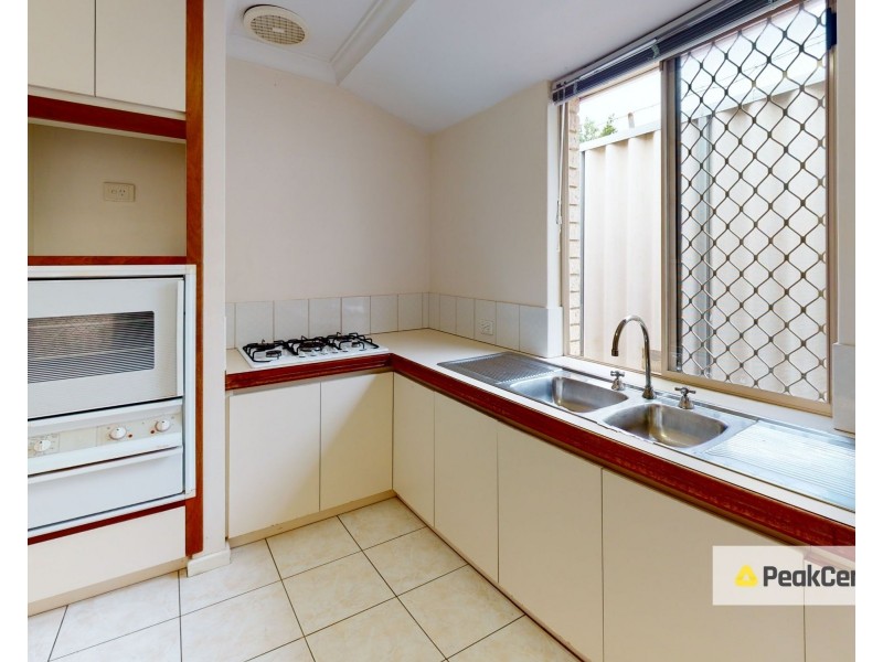 2/7 Croydon Avenue, Yokine WA 6060