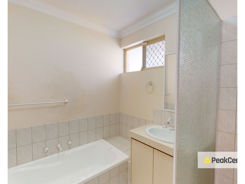 2/7 Croydon Avenue, Yokine WA 6060