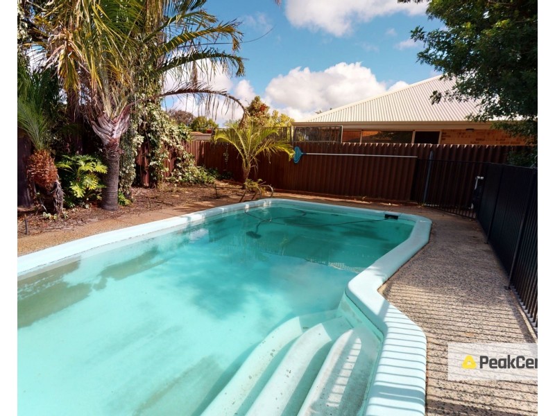 20 Wheatley Drive, Bull Creek WA 6149