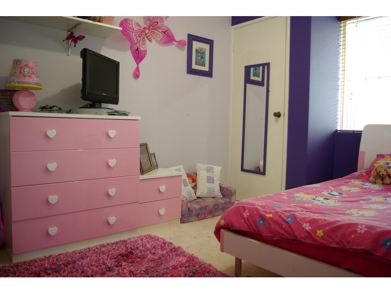 16 Carlhausen Close, Atwell WA 6164