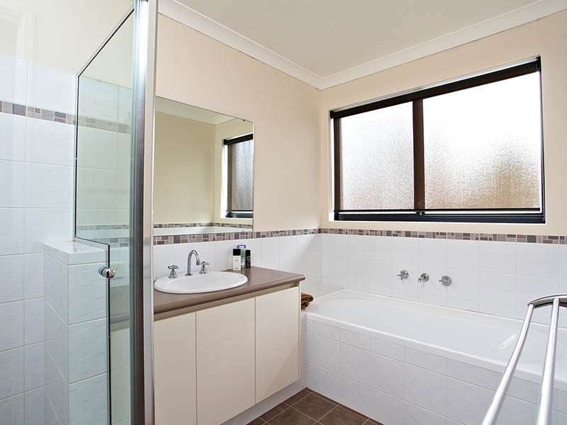 27a Engler Street, Booragoon WA 6154