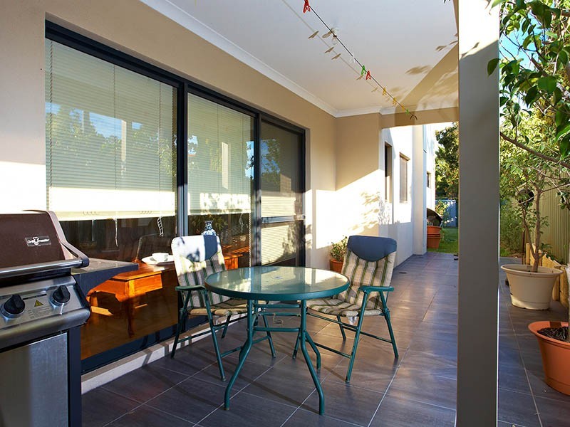 27a Engler Street, Booragoon WA 6154