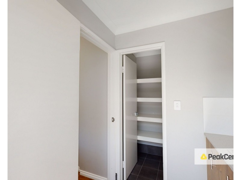 41 Donatti Retreat, Caversham WA 6055