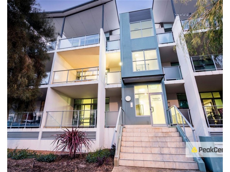 33/34 Malata Crescent, Success WA 6164