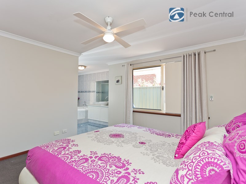 19 Callistemon Approach, Atwell WA 6164
