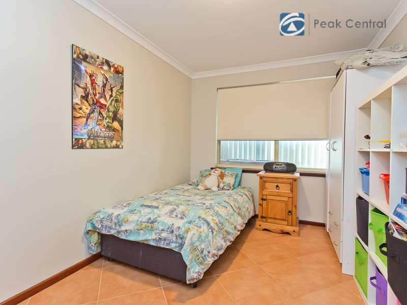 19 Callistemon Approach, Atwell WA 6164