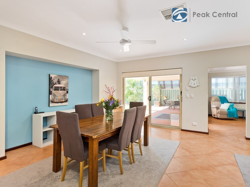 19 Callistemon Approach, Atwell WA 6164