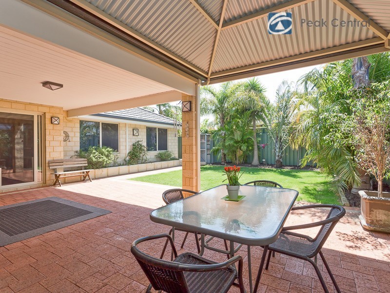 19 Callistemon Approach, Atwell WA 6164