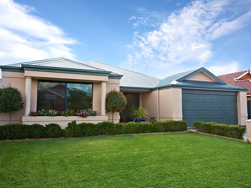 30 Fleet Circle, High Wycombe WA 6057