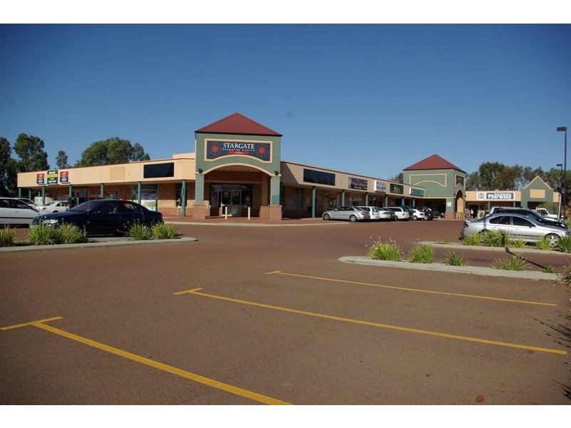 2 Lanao Way, Atwell WA 6164