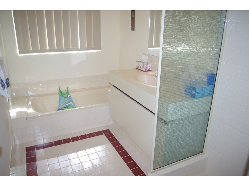 30 Lipton Mews, Atwell WA 6164