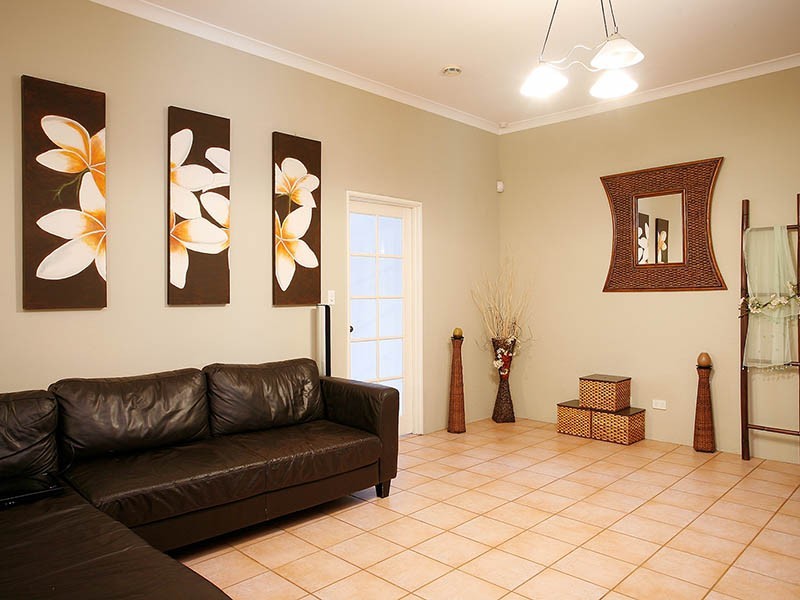 10 Browallia Close, Canning Vale WA 6155