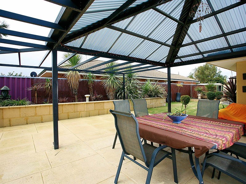 10 Browallia Close, Canning Vale WA 6155
