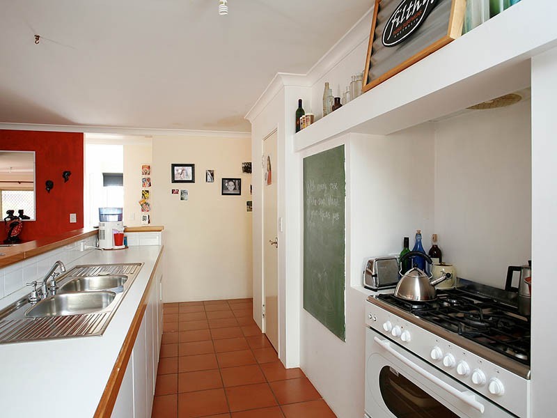 20 Gumina Place, Munster WA 6166