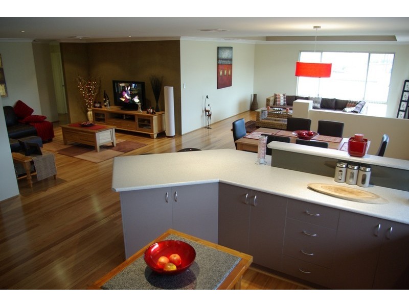 5 Caduceus Way, Hilbert WA 6112