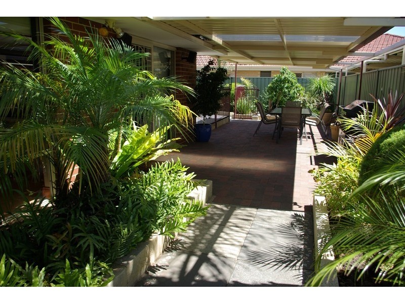 8 Turnbull Close, Atwell WA 6164