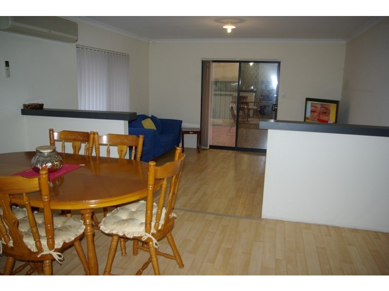 11 Tozer Loop, Atwell WA 6164