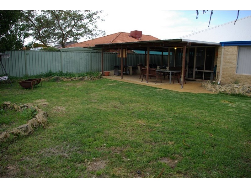 96 Folland Parade, Atwell WA 6164