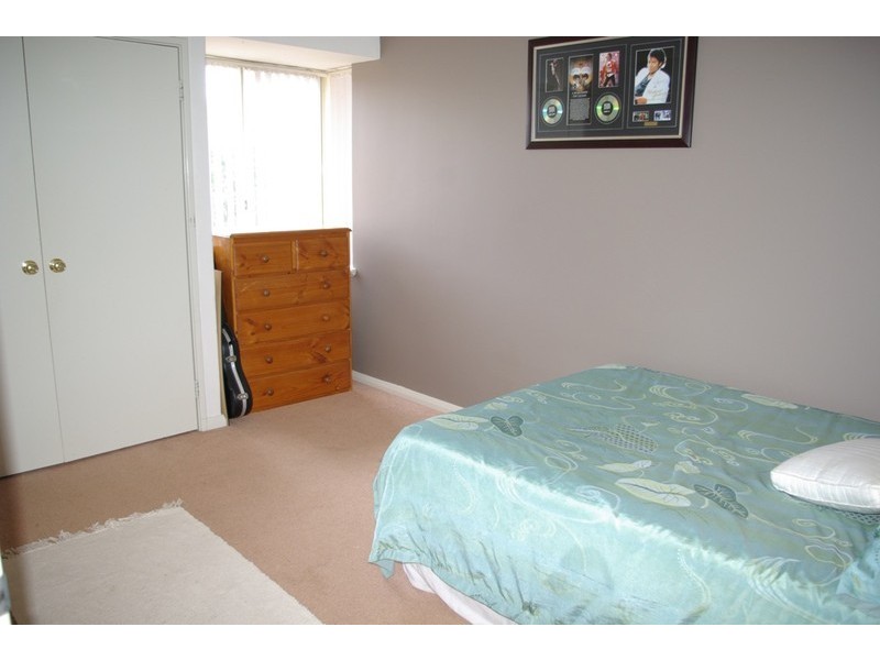 8 Rossell Place, Atwell WA 6164