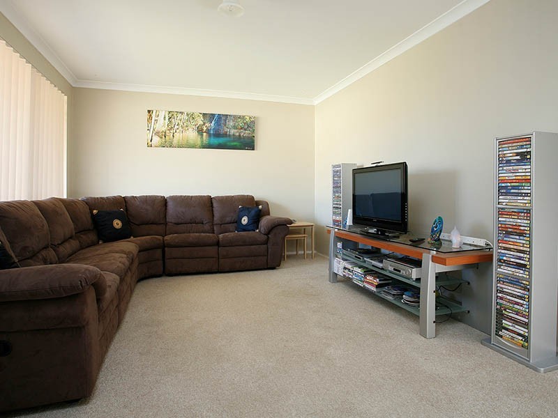 17 Beroona Way, South Lake WA 6164