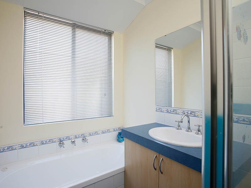 17 Beroona Way, South Lake WA 6164