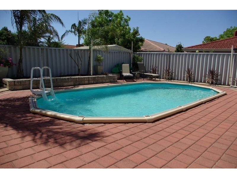 118 Brenchley Drive, Atwell WA 6164