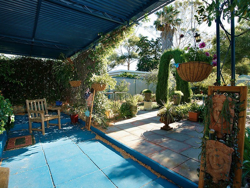 18 Ellison Street, Willagee WA 6156