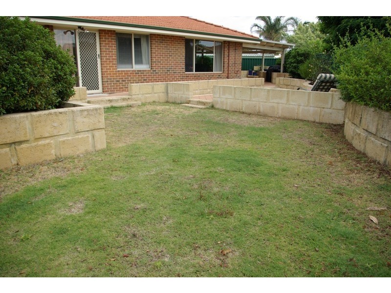 23 Jenniphur Court, Atwell WA 6164