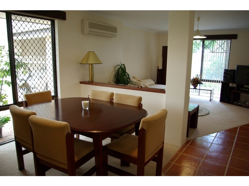 18 Dreier Court, Atwell WA 6164