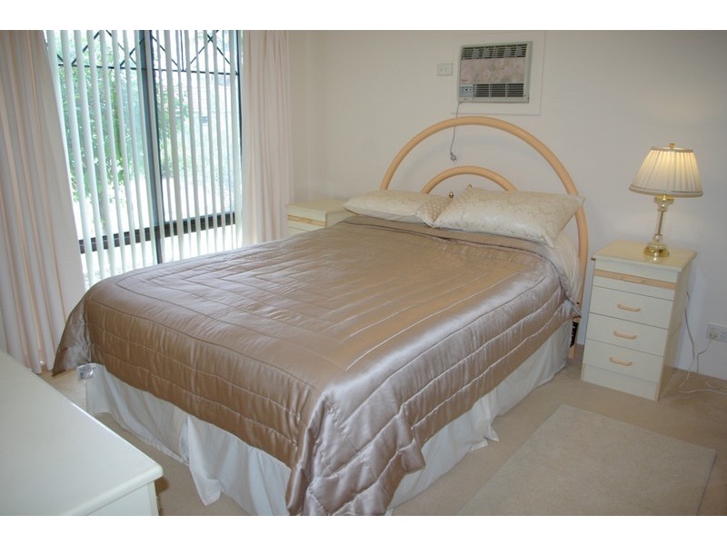 18 Dreier Court, Atwell WA 6164