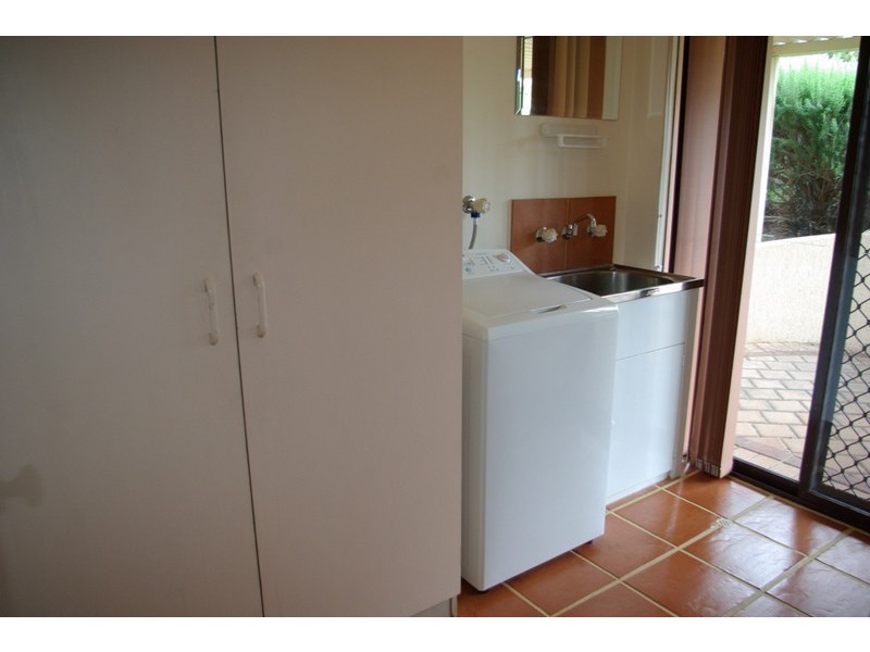 18 Dreier Court, Atwell WA 6164