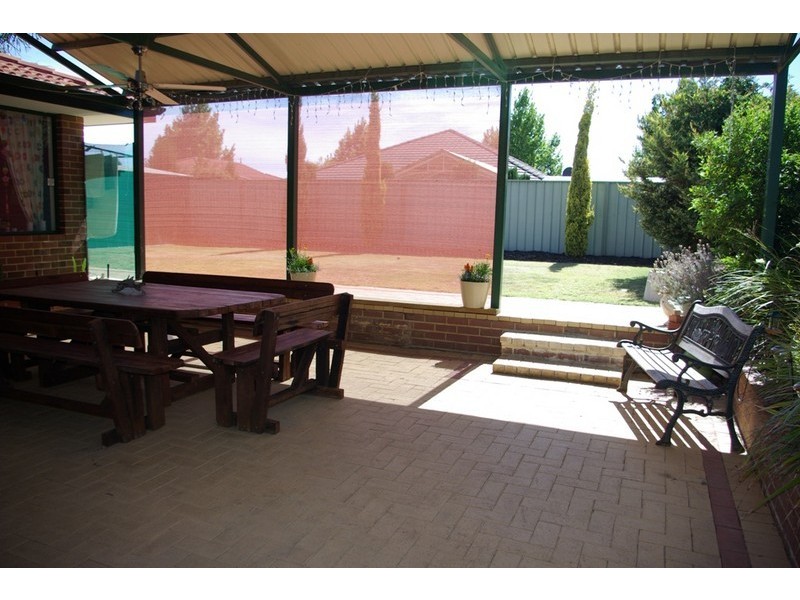 52 Folland Parade, Atwell WA 6164