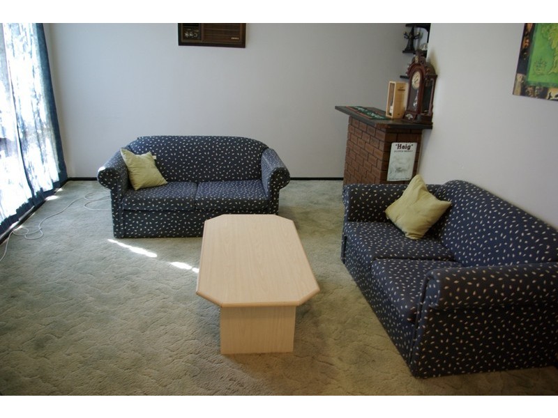 1 Heron Court, Camillo WA 6111