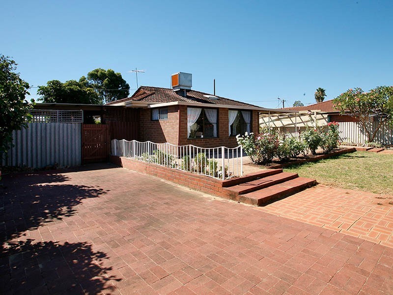 5 Cheritons Place, Armadale WA 6112