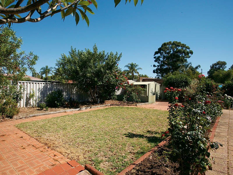 5 Cheritons Place, Armadale WA 6112