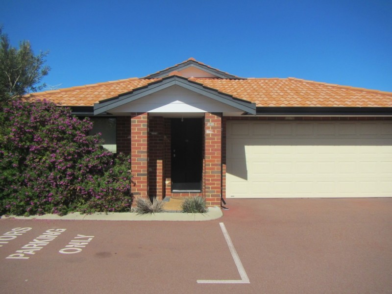 13/7 Barfield Road, Hammond Park WA 6164