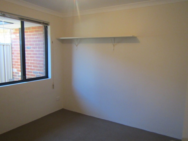13/7 Barfield Road, Hammond Park WA 6164
