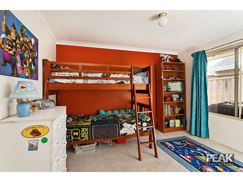11 O’Farrell Close, Atwell WA 6164
