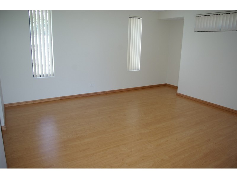 17 Vetiver Link, Atwell WA 6164