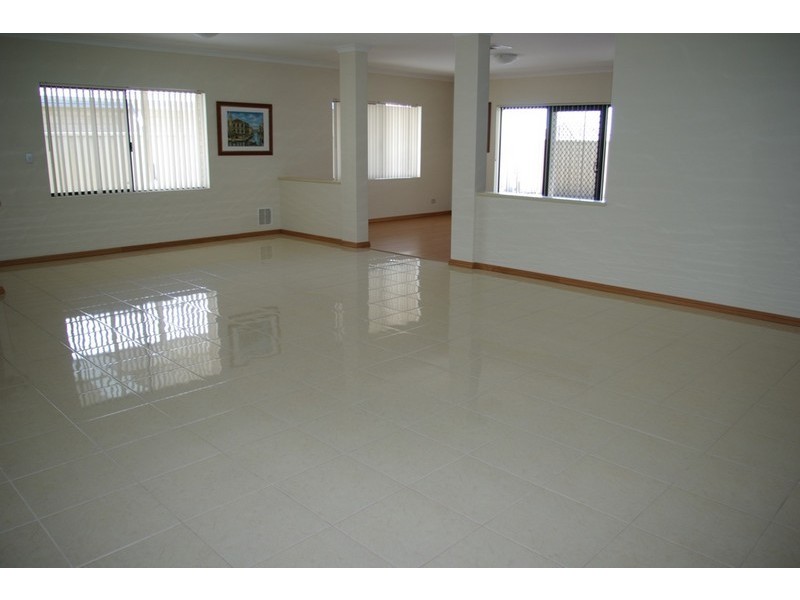 17 Vetiver Link, Atwell WA 6164
