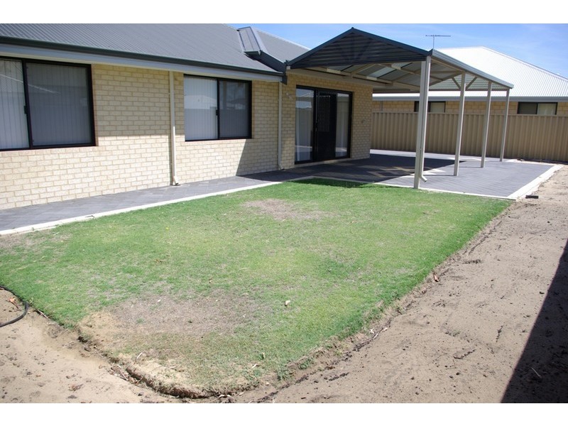 17 Vetiver Link, Atwell WA 6164