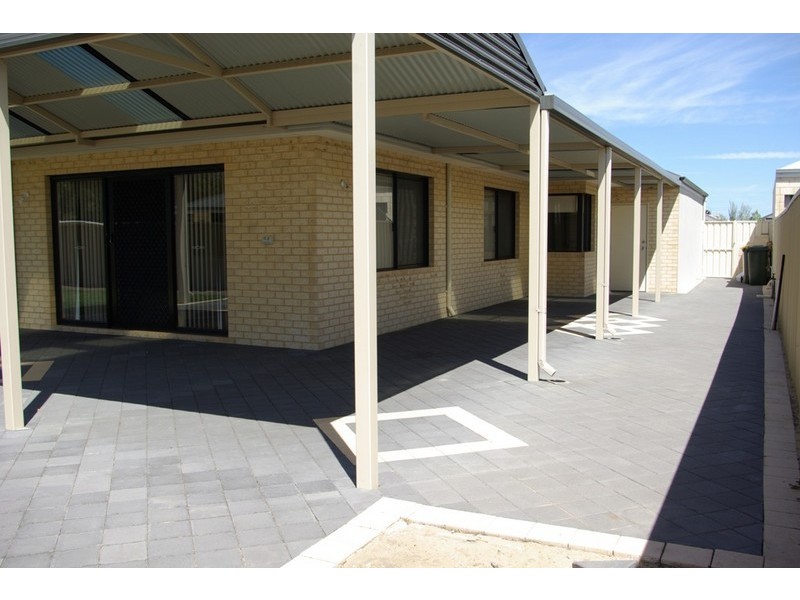 17 Vetiver Link, Atwell WA 6164