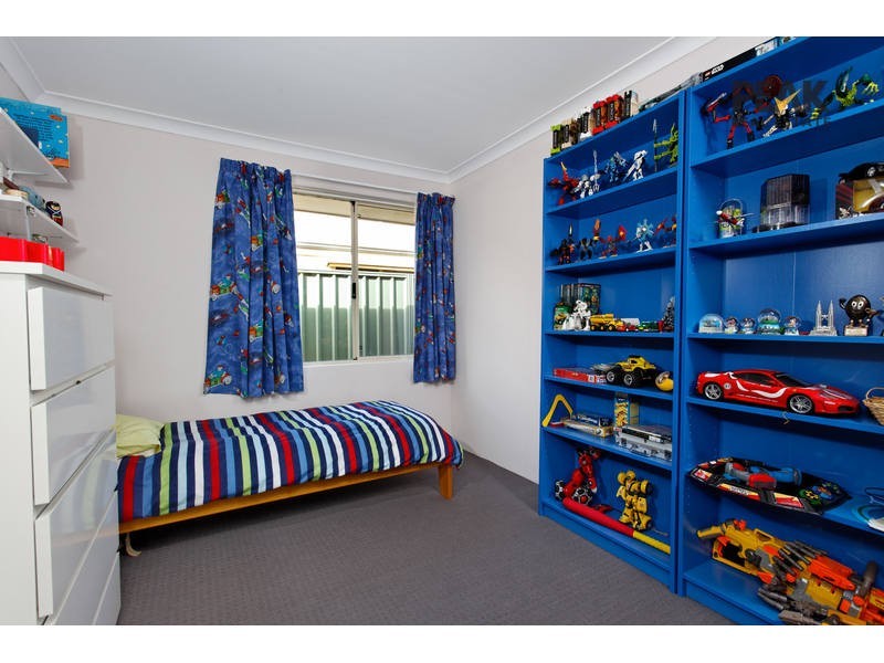 13 Dryandra Elbow, Atwell WA 6164