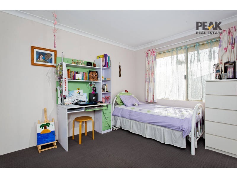 13 Dryandra Elbow, Atwell WA 6164
