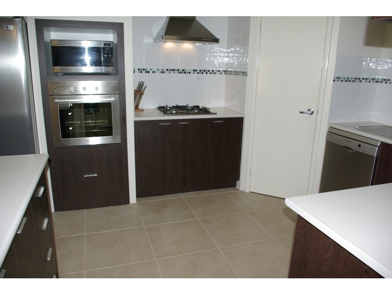 19 Tranquil Gardens, Atwell WA 6164