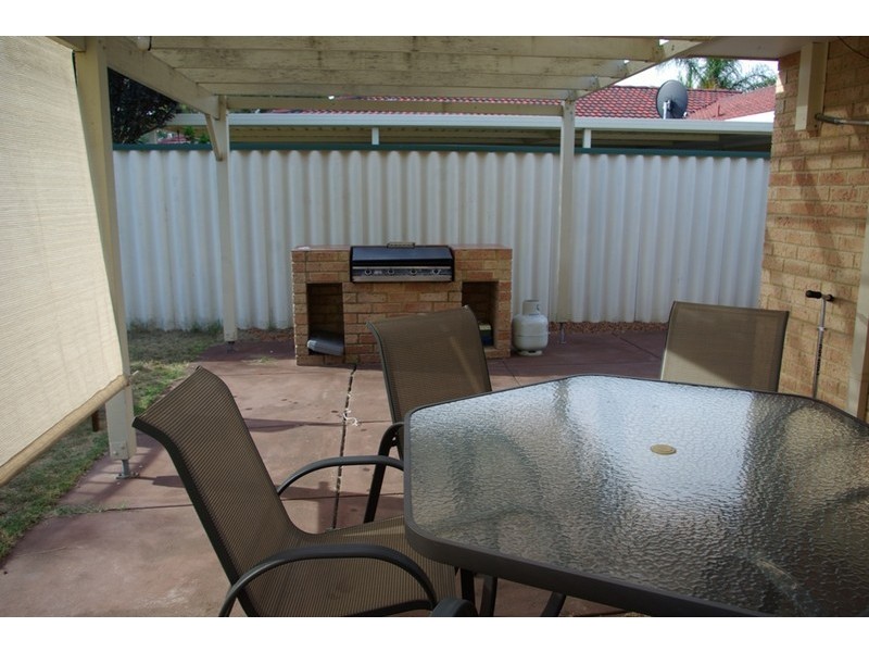 5 Hayton Mews, Atwell WA 6164